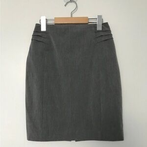 Express Women’s Light Gray Pencil Skirt size 00
